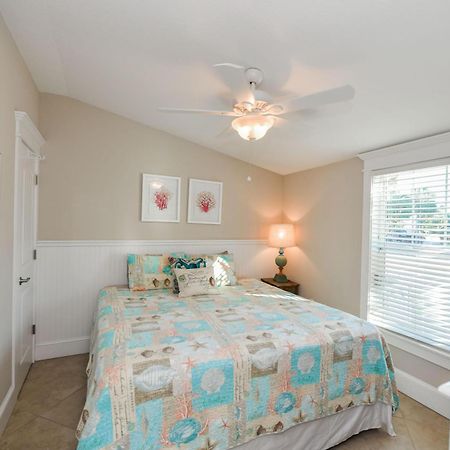 Coconut Cottage #2 Holmes Beach Extérieur photo